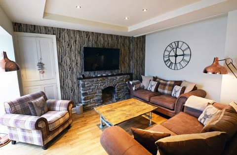 Tenby Cottage, Close to Beach