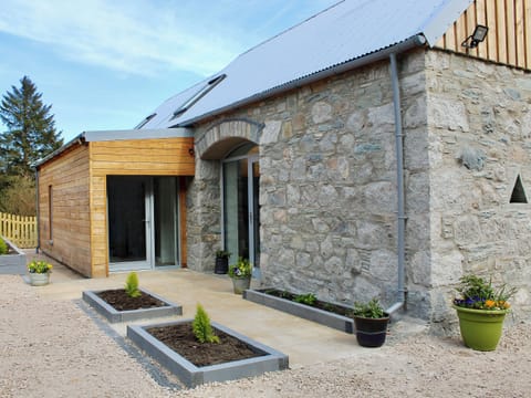 Delightful highland holiday home | Ramerish Retreat, Laurieston, near Gatehouse of Fleet