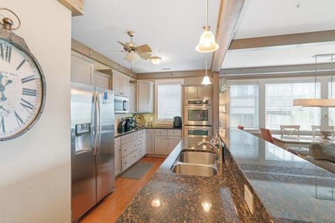 Kitchen---Granite Countertops, Stainless Steel