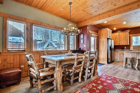 Dining Room Table with Seating for Six