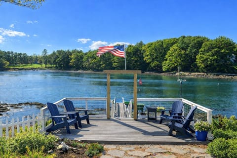 Come to Rosedale and enjoy the deck, dock and sea.