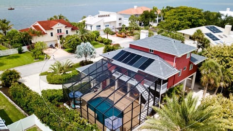 Great location and Ocean Views