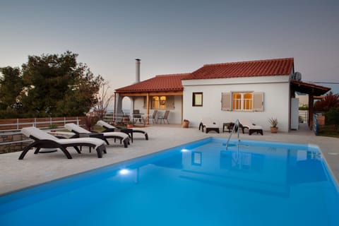 Private swimming pool