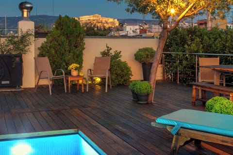 Dive in and admire...