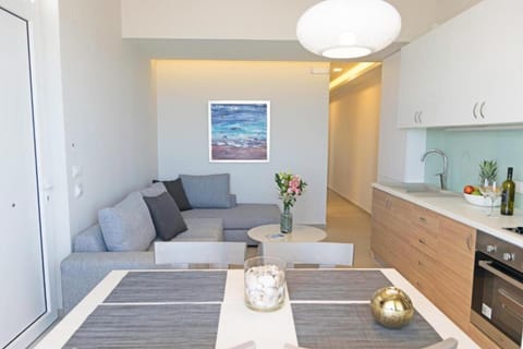 Sonja 2 apartment,pool,Beachfront,Chania, kitchen