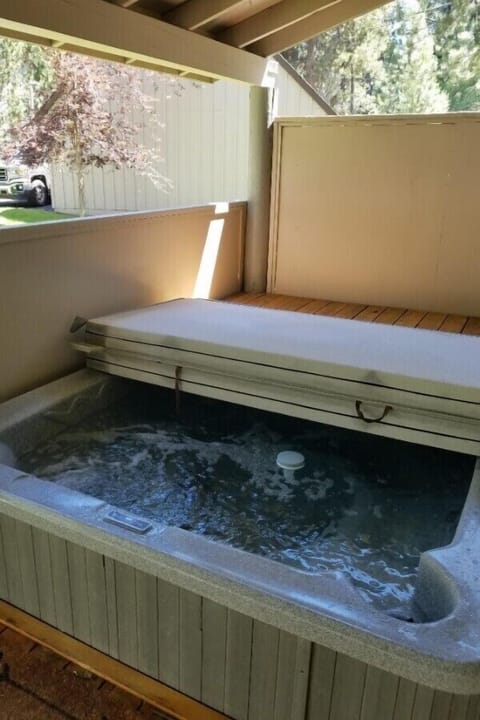 32 Circle 4 Ranch Cabin 