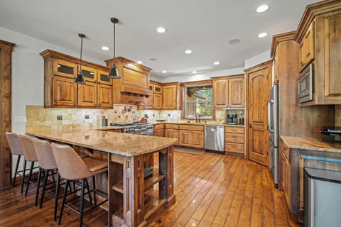 56457 Sunstone Loop-20