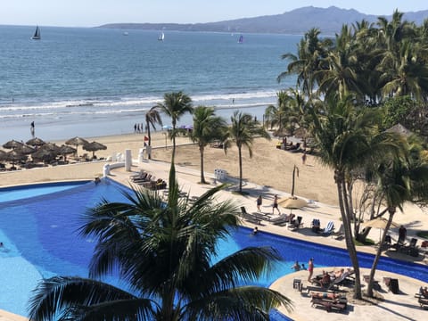 views out over the bay of banderas 