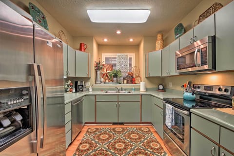 Kitchen | Coffee Maker | Spices