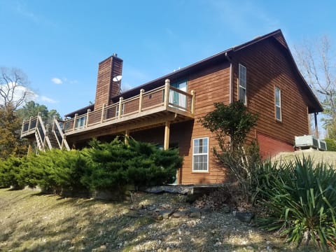 Backside of Home named "Bonnie"