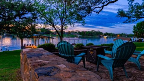 Chairs and a fire pit for S'mores!