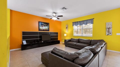 Sweet Home Vacation Home Rentals, Top Resorts Florida  Crystal Cove Resort