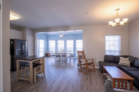 Kitchen, Dinning, Sunroom, Living Room, 2nd floor - Open Floor Plan