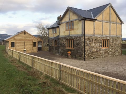 Characterful countryside detached holiday home | Acre Luxury LodgesUpper Close, Prestrigne