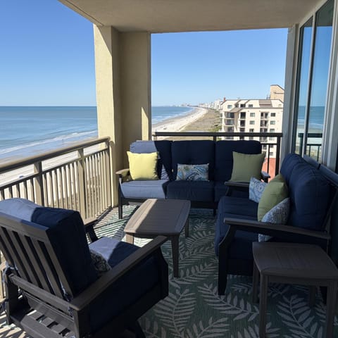 Southern side Oceanfront corner/ALL NEW