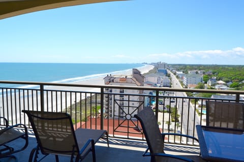 4 bedroom/3 bath penthouse ocean views