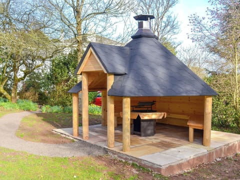 Garden | Manor Cottage - Grattan Manor Cottages, Bow, near Crediton