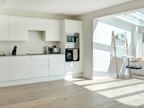 Kitchen | Swallows Nest, Near Cirencester