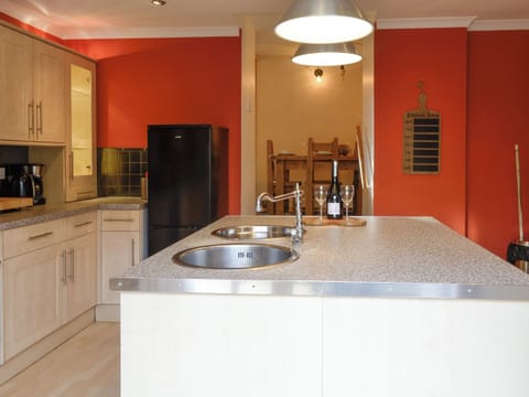 Well-equipped fitted kitchen | Burnbrae Cottage, Bridgend of Lintrathen, near Forfar