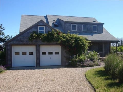 Welcome...to 13 Rhode Island