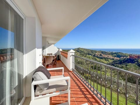 Las Palmeras 300 - 1