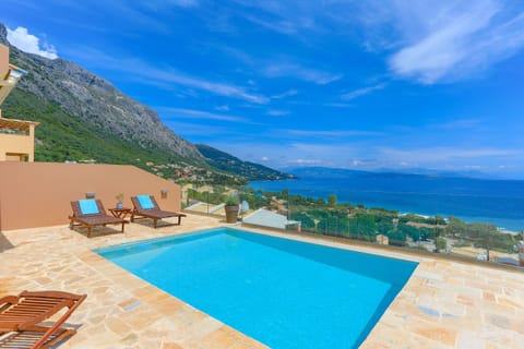 Pool area