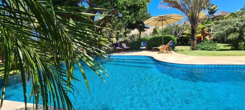 Piscina 1,80m profundidade.