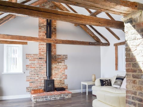 Welcoming and cosy living room | Christine Cottage - Freya Cottage & Christine Cottage - Christine Cottage, Flamborough