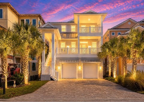 Welcome to Blue Pearl at Cinnamon Beach !