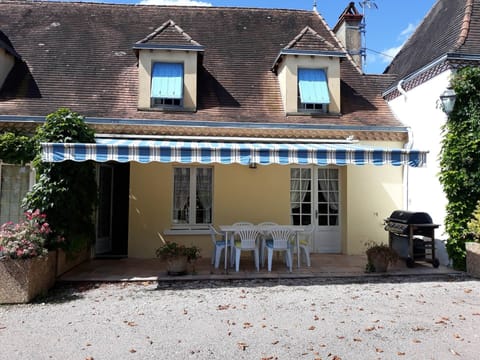 Vue extérieur du gîte Les Géraniums