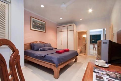 Argyle 1 Bed (4) 80 m2 Phratamnak