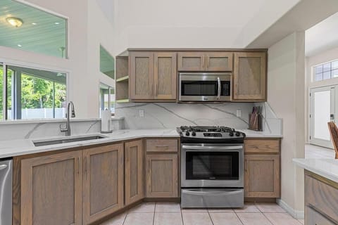 Kitchen has all you need