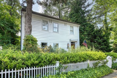 Front of house with private driveway
