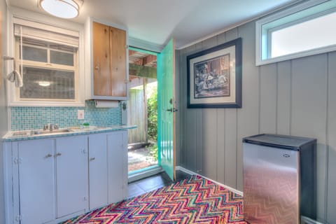 Floor 1 Kitchenette Area with Decorations