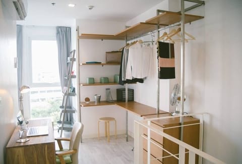 Aloft Studio 03 (at On Nut)
