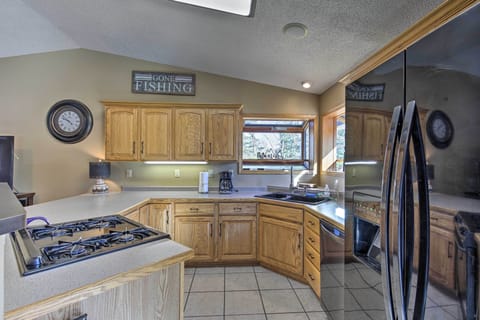 Fully Equipped Kitchen | Spices | Cooking Basics