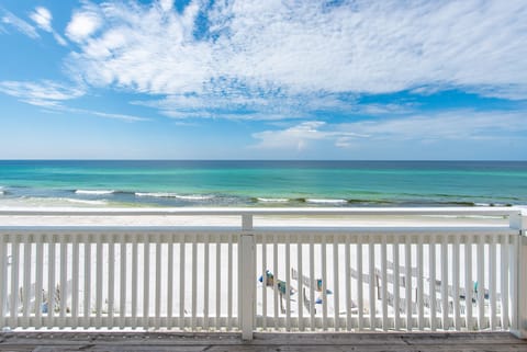 Seagrove âOur Southern Charmâ 701 Eastern Lake Road Upper Level