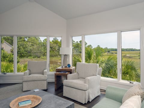 Stunning views of Seabrook Islands natural beauty and the marsh