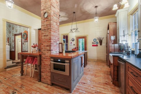 Beautiful custom kitchen