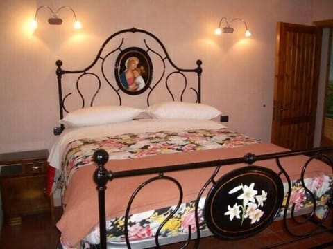 old bed i the double room