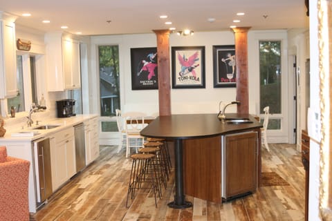 Kitchen island