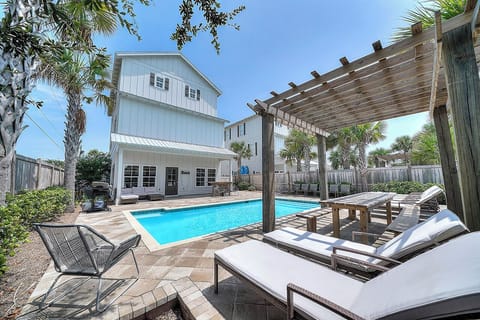 Casa Blanca - Miramar Beach - Exterior & Private Pool
