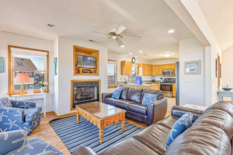 Top-Level Living Room with Deck Access