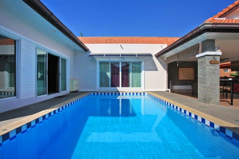 Pattaya Pool Villa Ruby city centre 