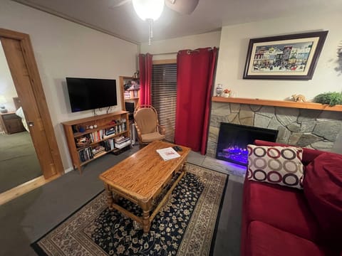 Lounge room wide angle