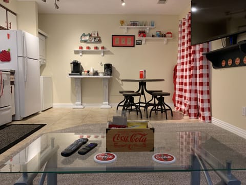 living room to dining area