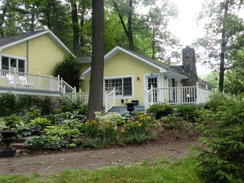 Summer exterior view
