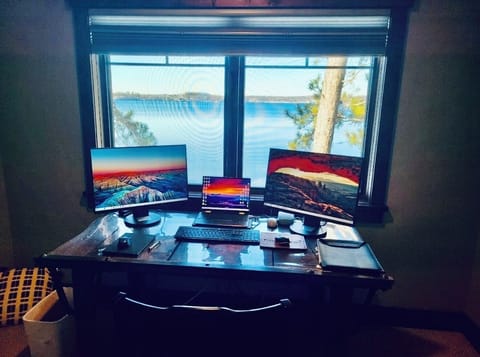 Upstairs office lake view.