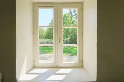 Bedroom 1 - ground floor