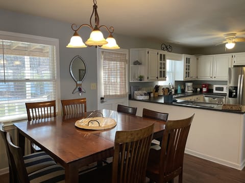 dining table that seats 8 